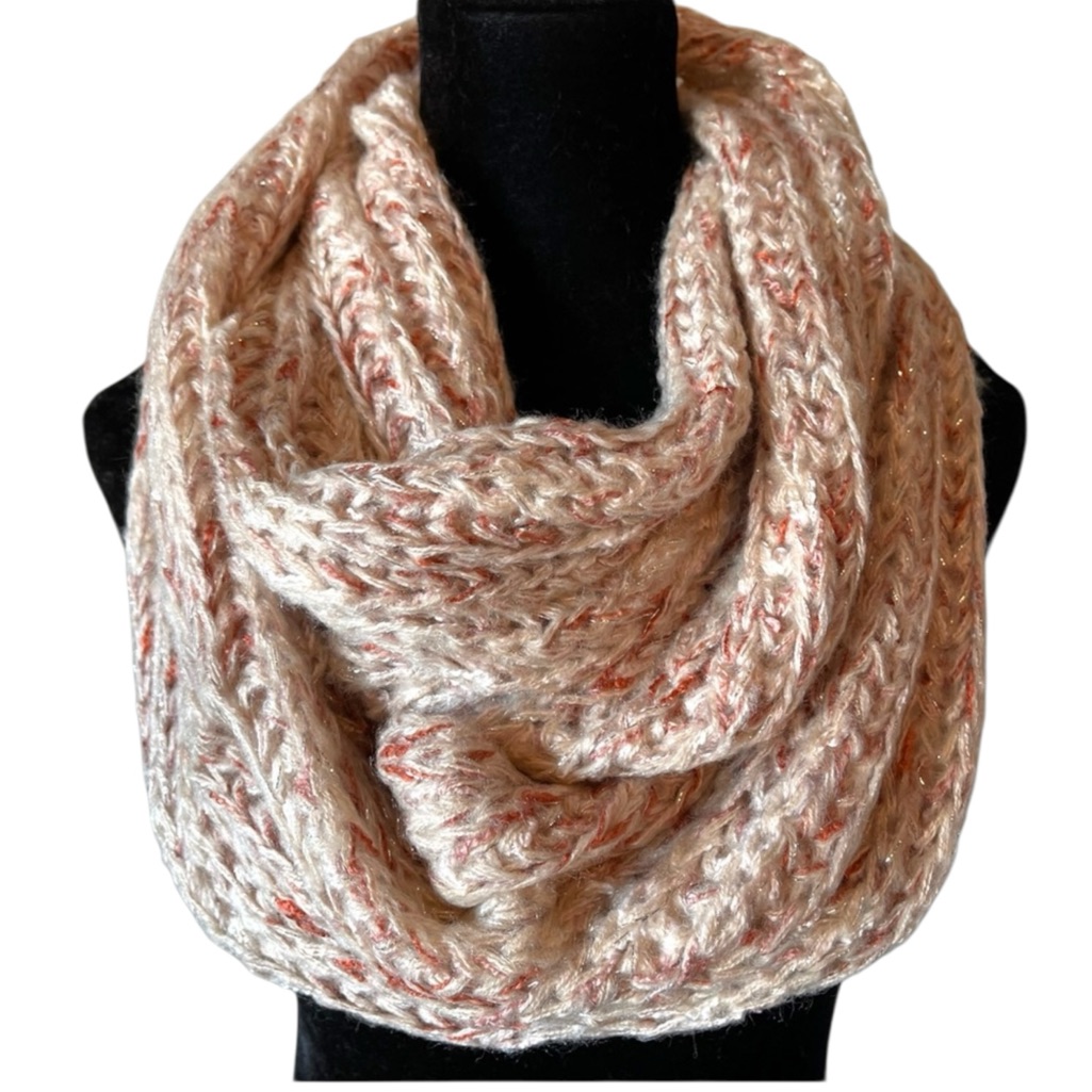 Chunky Pink & Cream Infinity Scarf